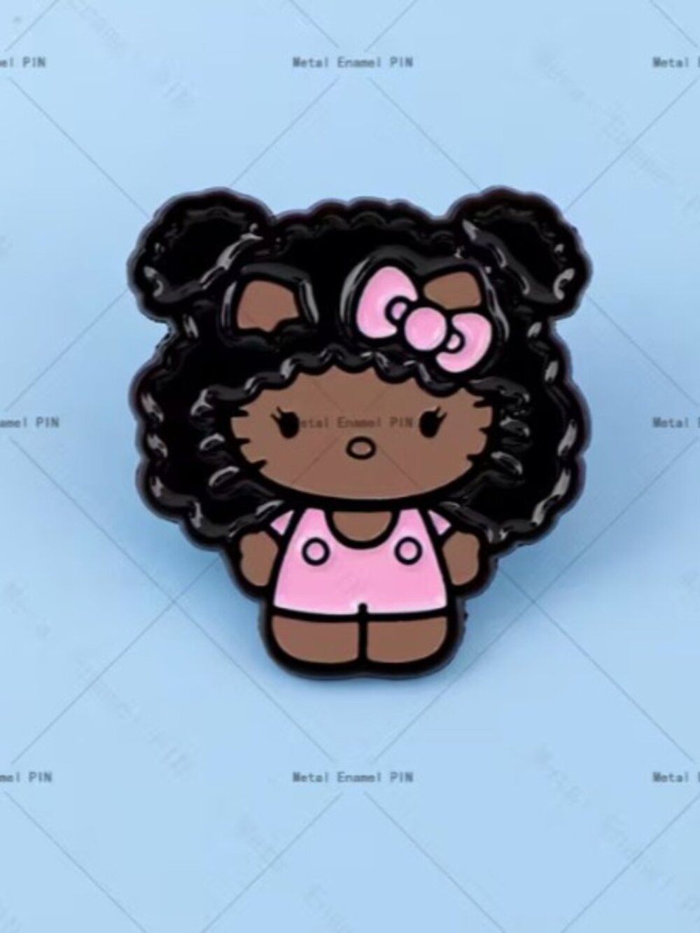 HELLO KITTY Brown Skinned & Afro Puffs Enamelβ Pin Brooch (NEW & SO CUTE!) - Picture 2 of 6